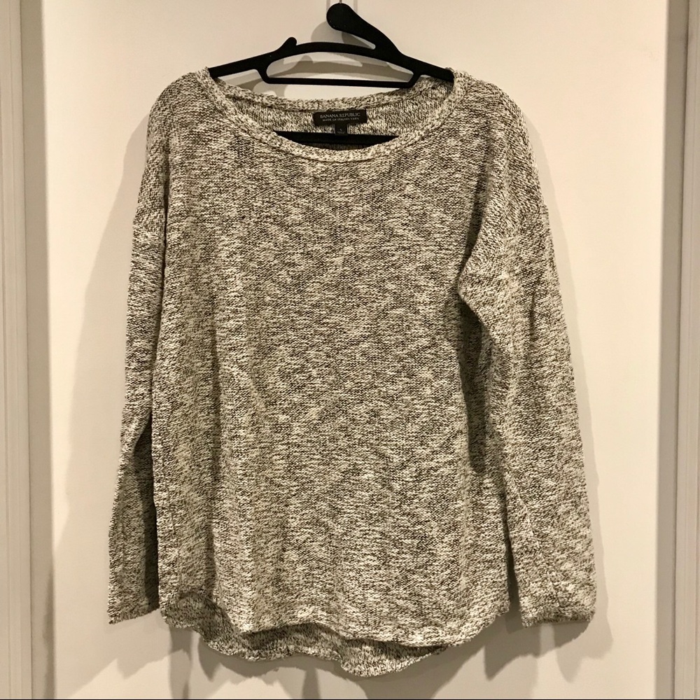 Brand New Banana Republic Sweater